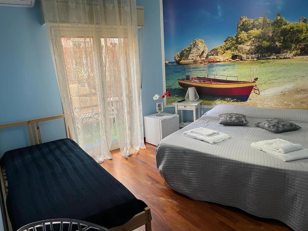 Locami Holiday&Rooms Jolanda Suite Catania Exterior photo